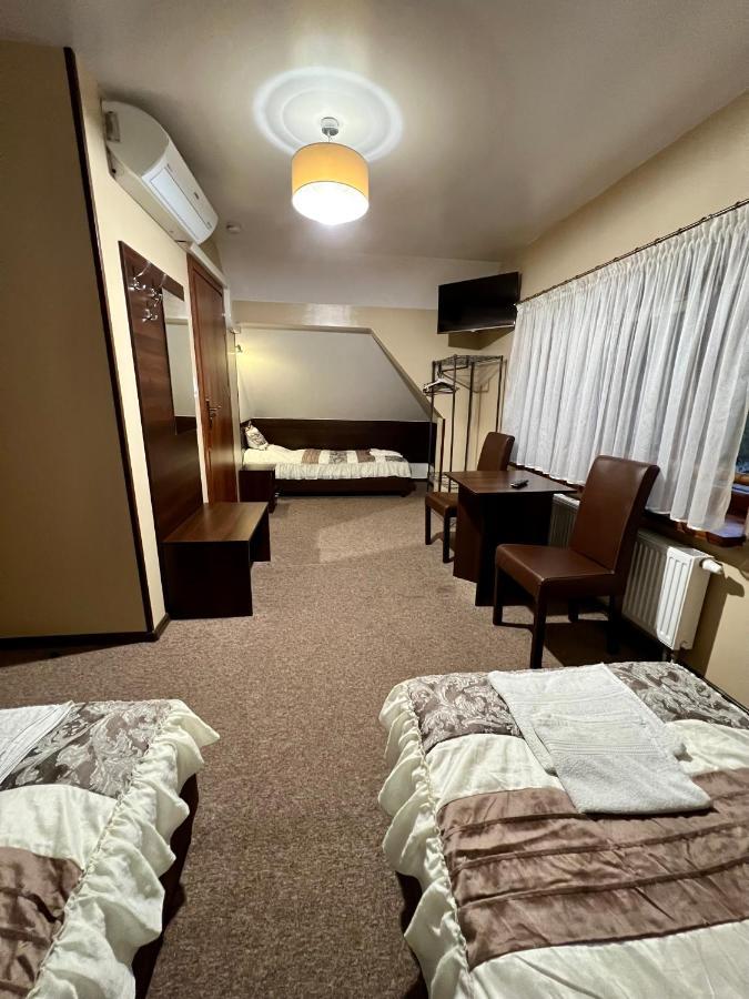 Apartamenty Ostrowiec - Pokoje Goscinne Centrum Ostrowiec Swietokrzyski Luaran gambar
