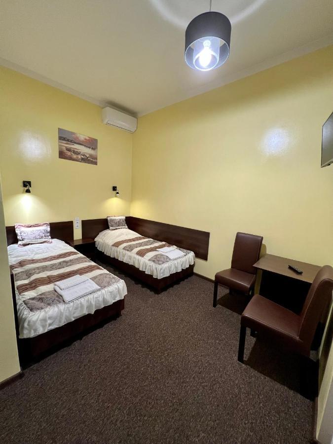 Apartamenty Ostrowiec - Pokoje Goscinne Centrum Ostrowiec Swietokrzyski Luaran gambar
